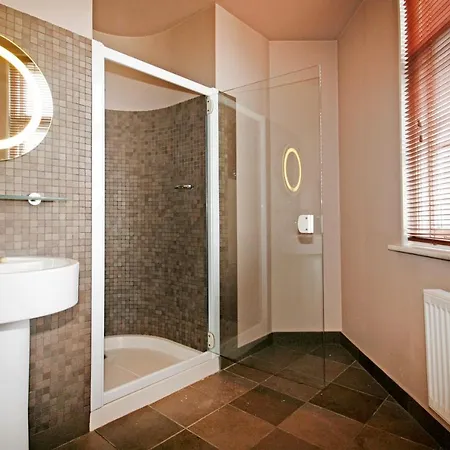 Bed & Breakfast The Red Door (adults Only) Limerick